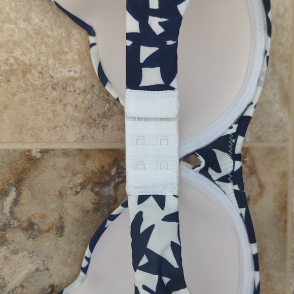 NWT Parah 34C Bra with Rhinestone Detail Geometric Underwire - Picture 8 of 10